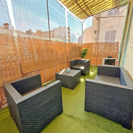 Appartement Cosy Centre - Terrasse & Clim *